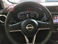 نیسان ڤێرسا